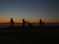 Des lumières dans le ciel de Cayeux à la mémoire des victimes de Nice