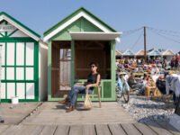 Une peinture nature pour nos cabines de plage !